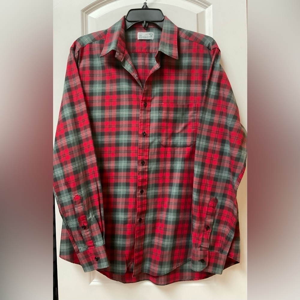 The Scotch House Men’s Vintage Plaid Shirt